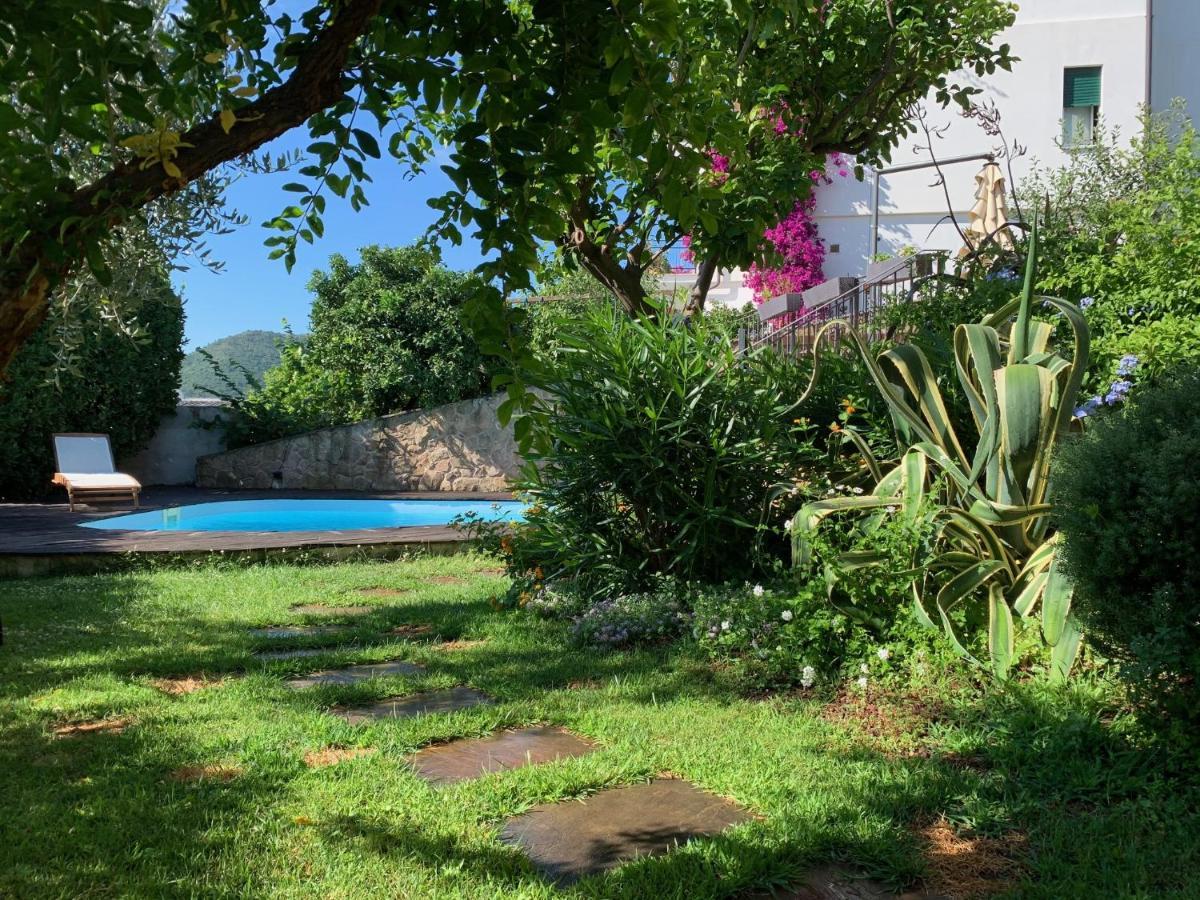 Villa Pineland Borghetto Santo Spirito Ngoại thất bức ảnh