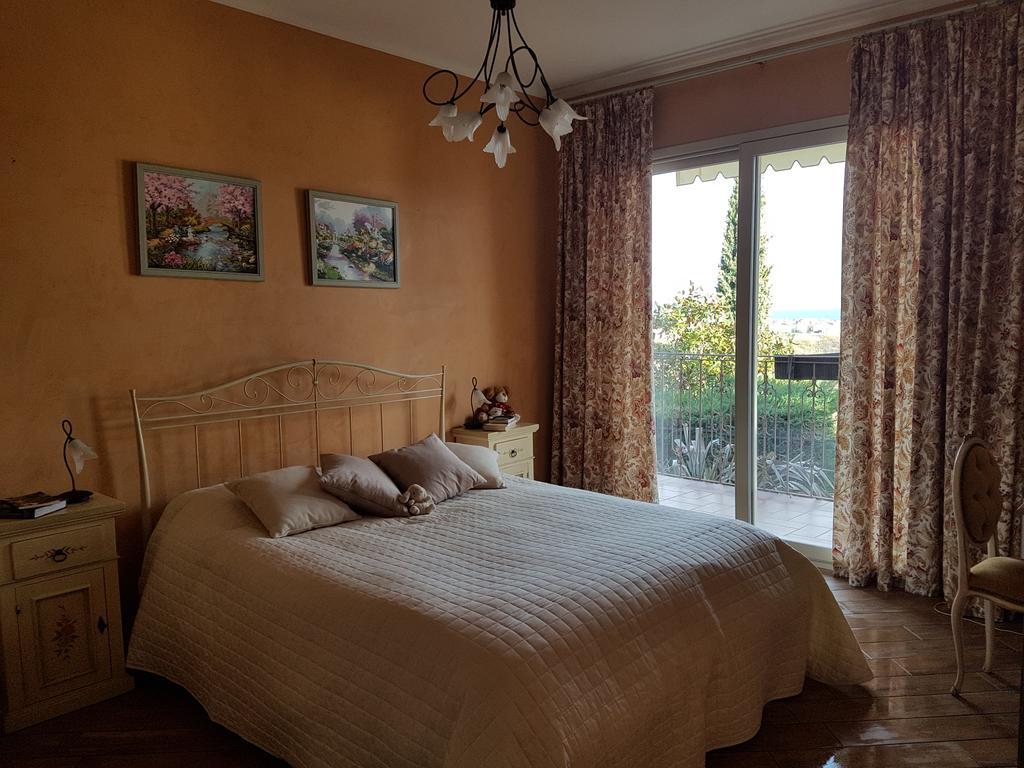 Villa Pineland Borghetto Santo Spirito Ngoại thất bức ảnh