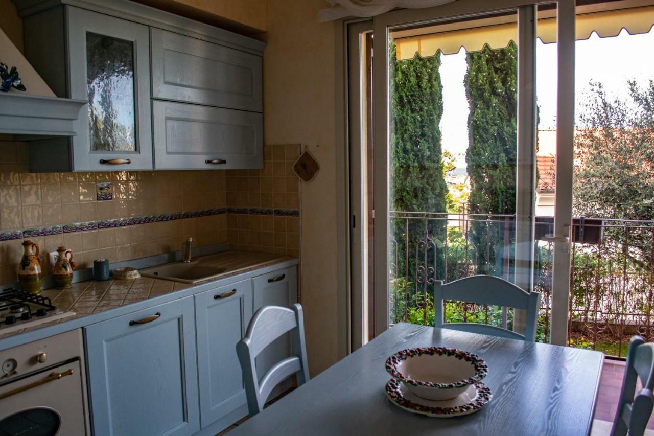 Villa Pineland Borghetto Santo Spirito Ngoại thất bức ảnh