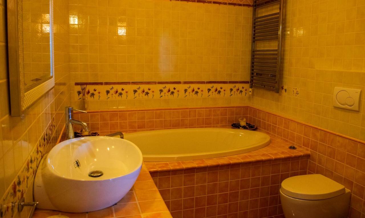 Villa Pineland Borghetto Santo Spirito Ngoại thất bức ảnh