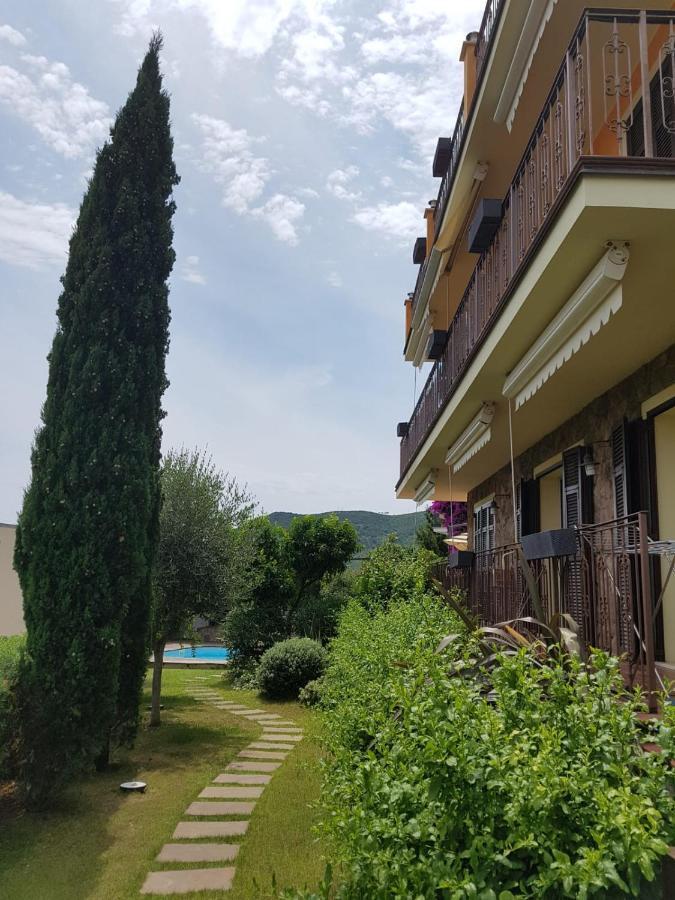 Villa Pineland Borghetto Santo Spirito Ngoại thất bức ảnh